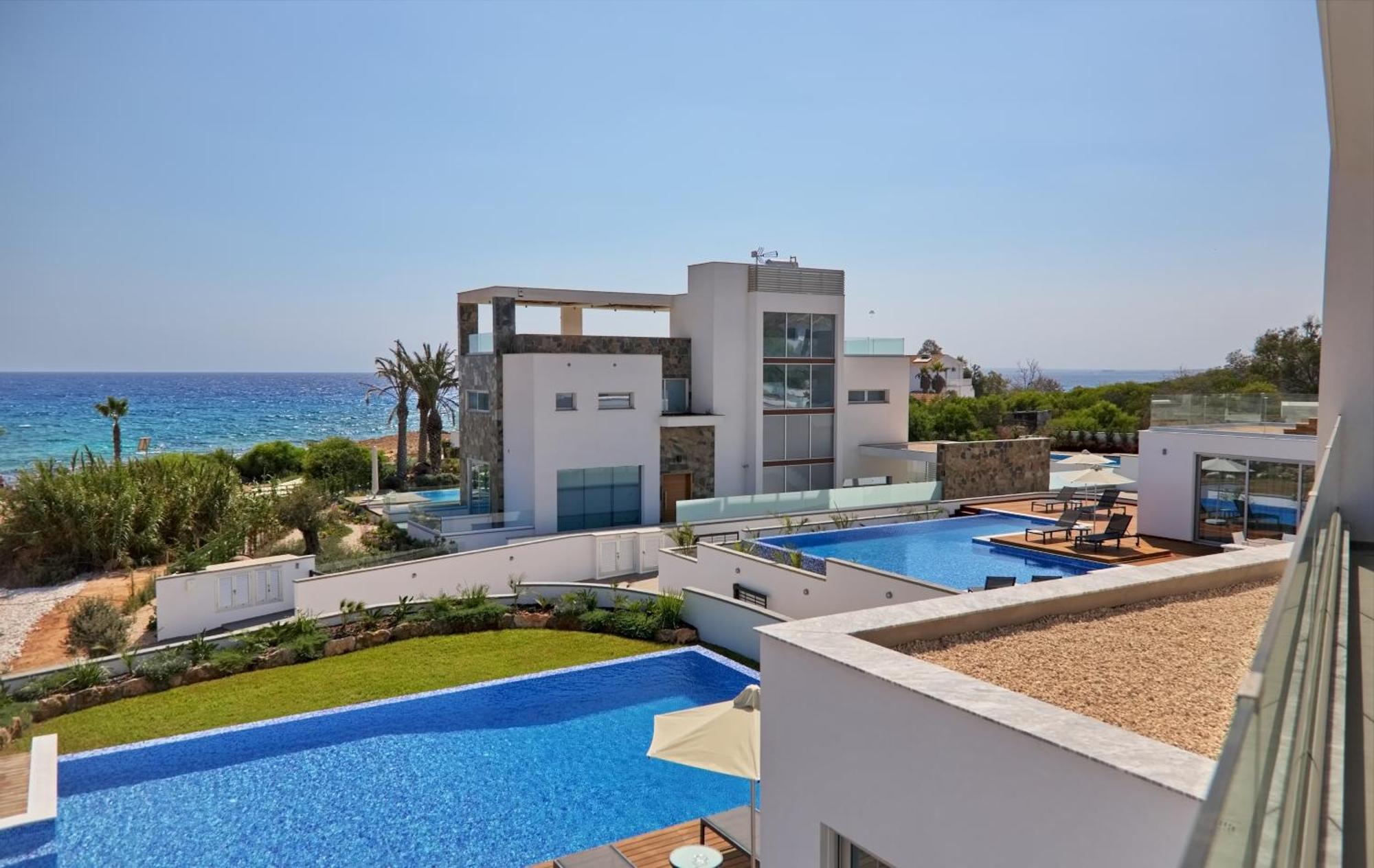 Beachfront Luxury Villa Idania Ayia Napa Exterior photo