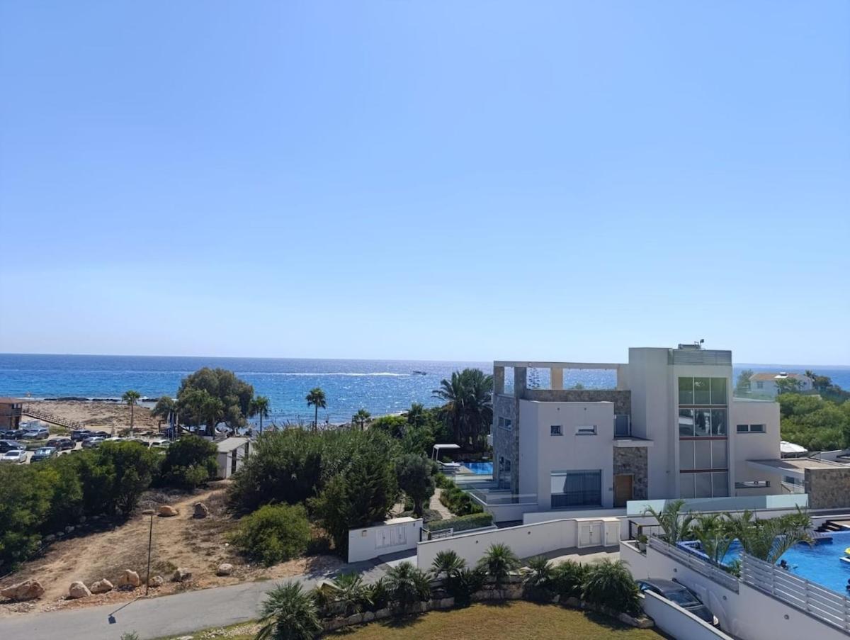Beachfront Luxury Villa Idania Ayia Napa Exterior photo